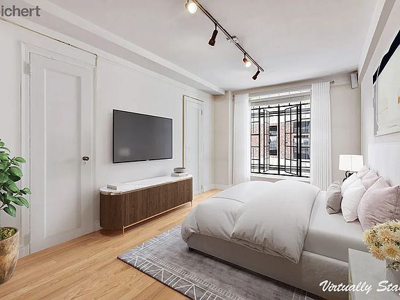 5th image of 325 E 41st St APT 1009