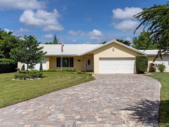 4th image of 3094 NW 103rd Ln
