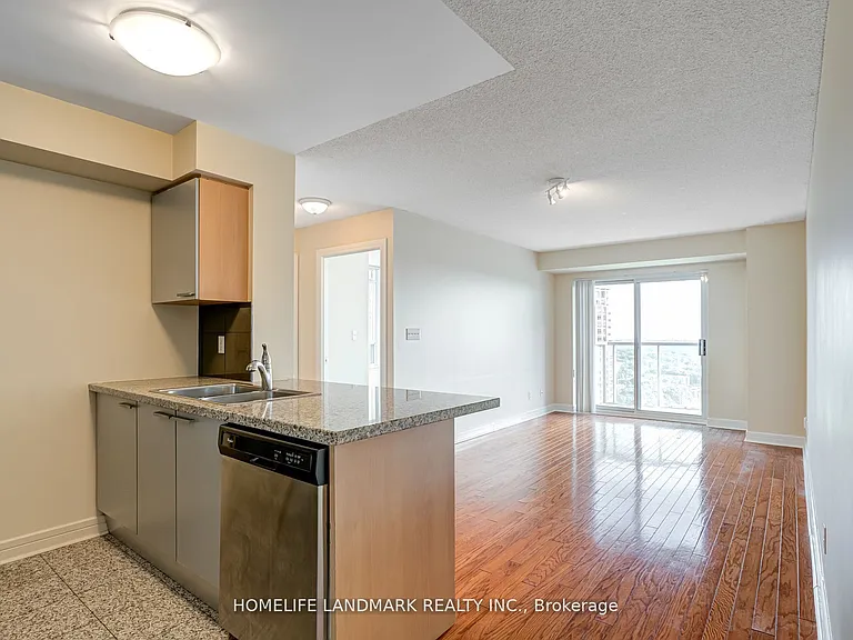16 Harrison Garden Blvd #2508 — Photo 17