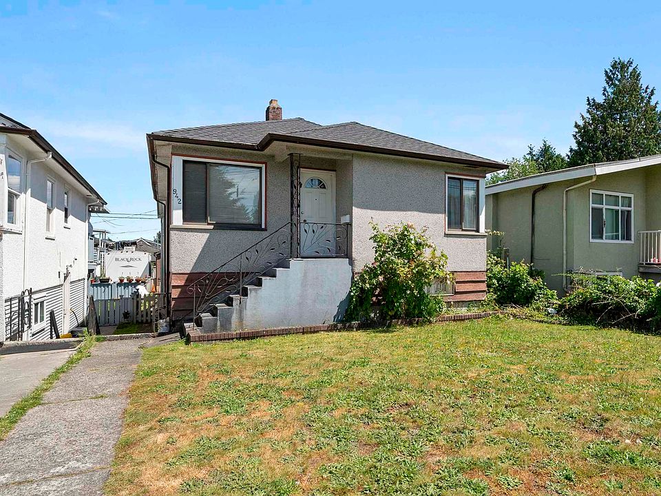 1st image of 942 Nanaimo St