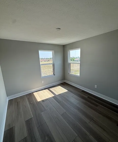6176 Nicholas Way — Photo 18