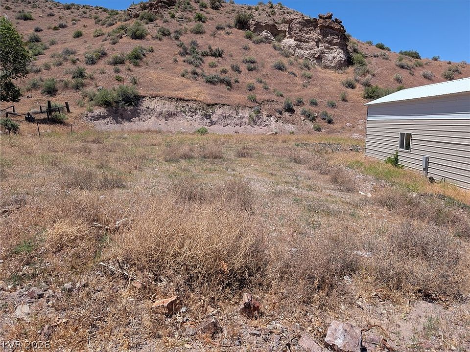 2nd image of 225 Denton Hts