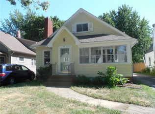 55 Catalpa Rd, Rochester, NY 14617