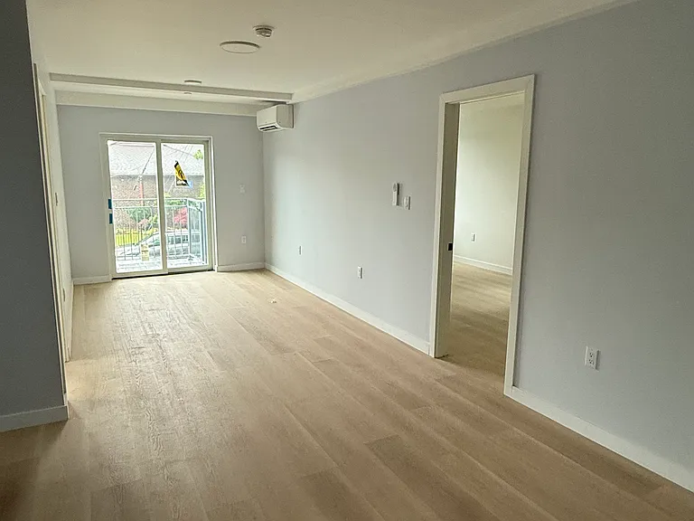 45-12 211th St #2R — Photo 5