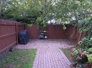 148 Sussex St APT 1, Jersey City, NJ 07302