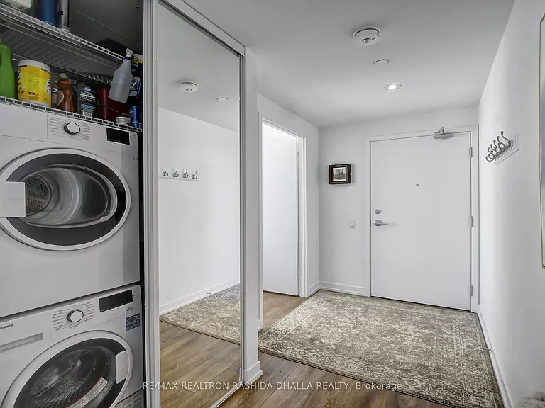 898 Portage Pkwy #1702 — Photo 20