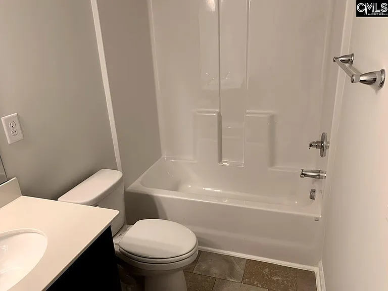 251 Windfall Rd — Photo 10