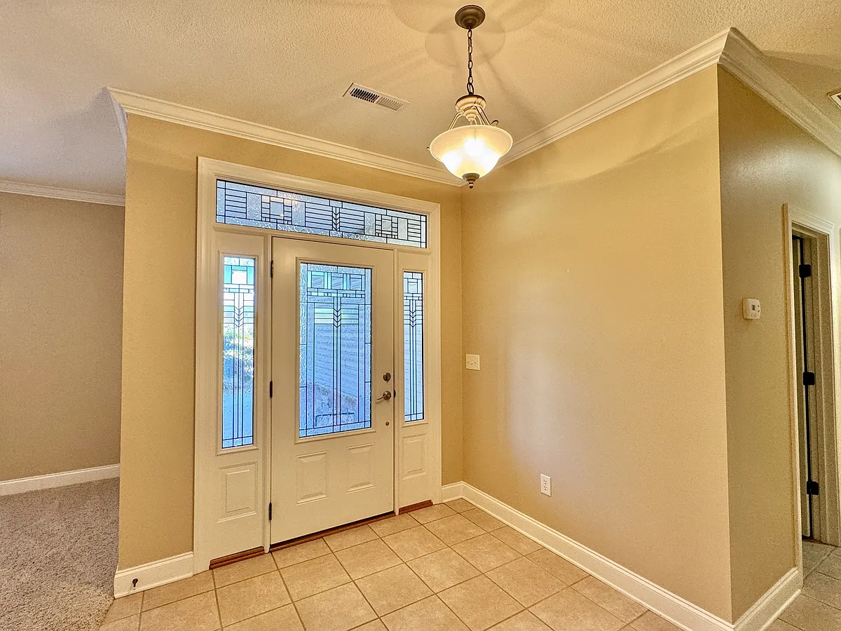 Building Photo - 106 Chota Landing Dr #1