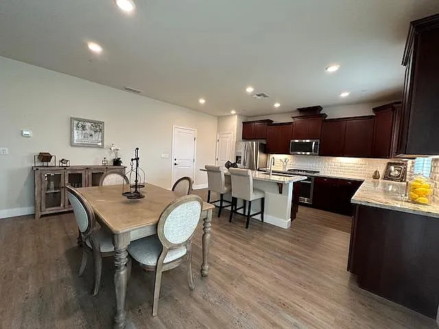 1618 Kensington Pl — Photo 6