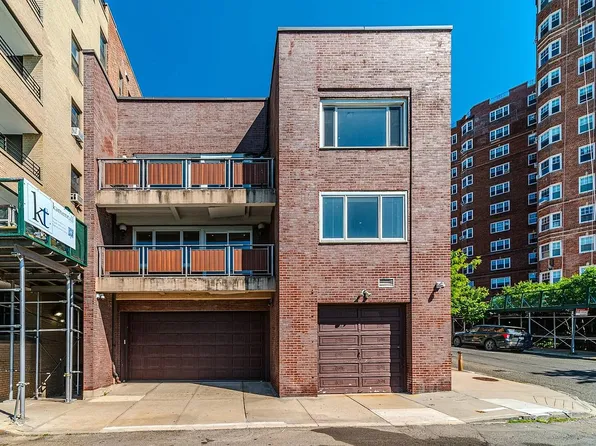 9 Chittenden Ave, New York, NY 10033
