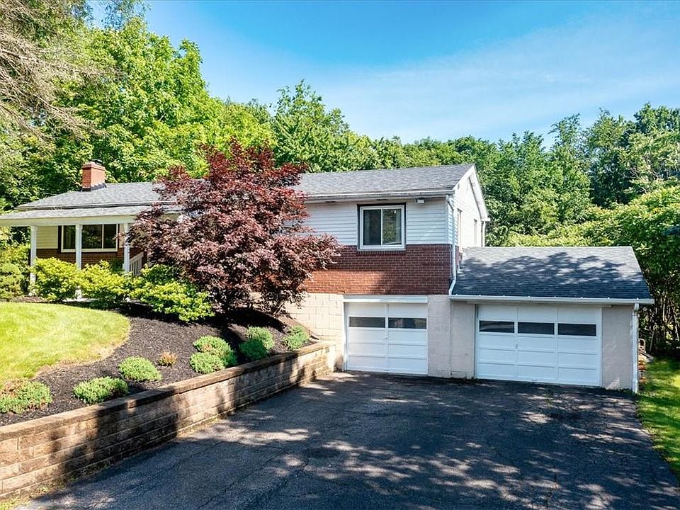 1st image of 102 Berdine Dr