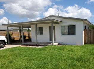 958 W 3rd St, Riviera Beach, FL 33404