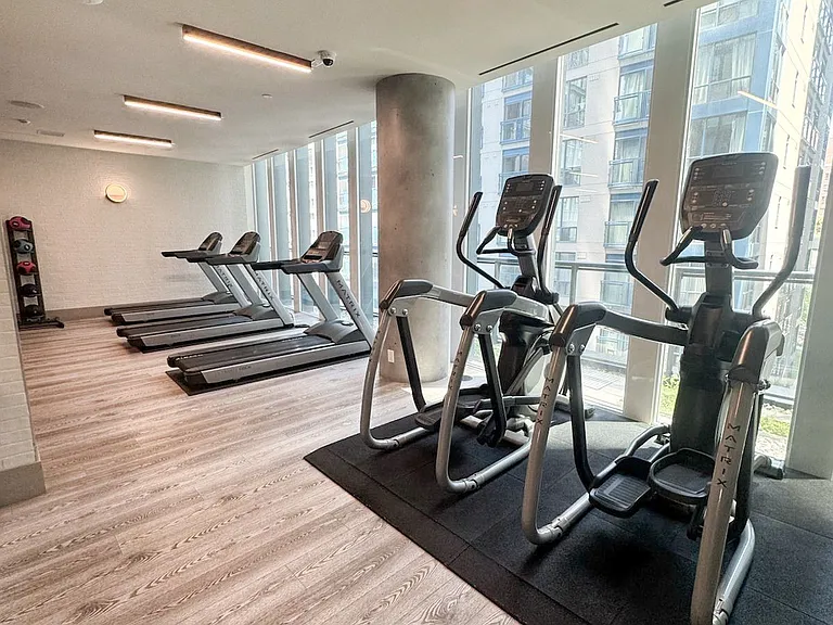 60 Shuter St #202 — Photo 13