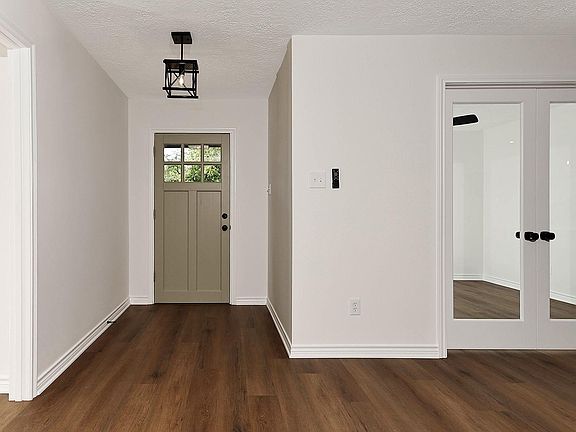 5th image of 19410 Craigchester Ln