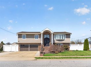 101 Jetmore Place, Massapequa, NY 11758