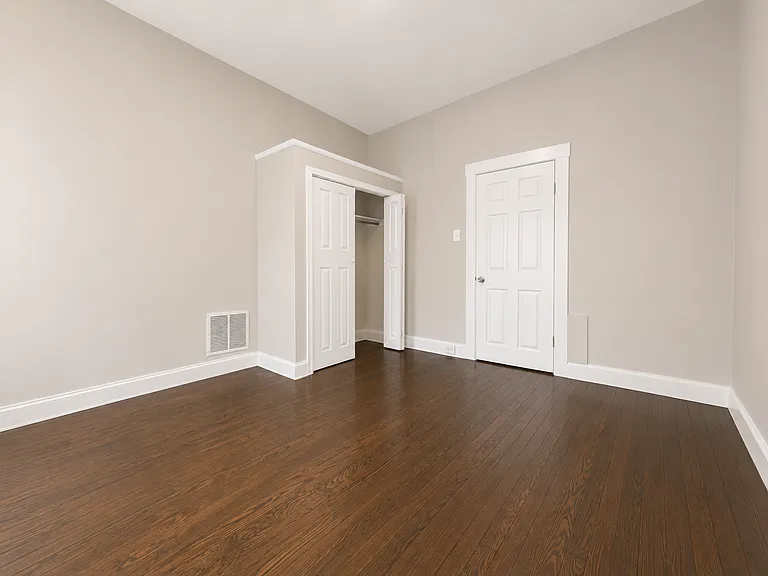 614 N Streeper St — Photo 13