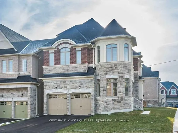 102 Giardina Cres, Richmond Hill, ON L4B 0G2