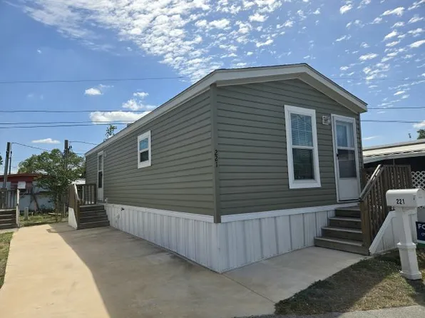 3301 58th Ave N Lot 221, Saint Petersburg, FL 33714