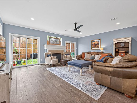 4th image of 5011 Inker St