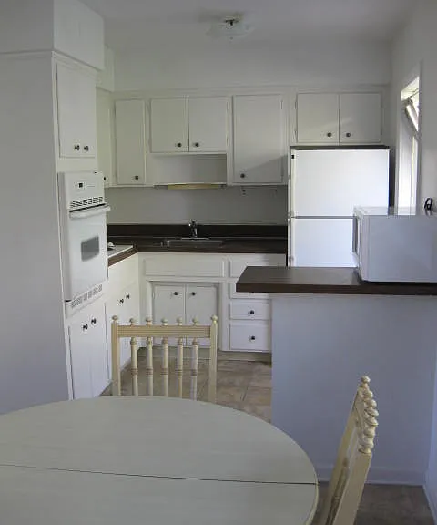 411 Seasage Dr — Photo 18