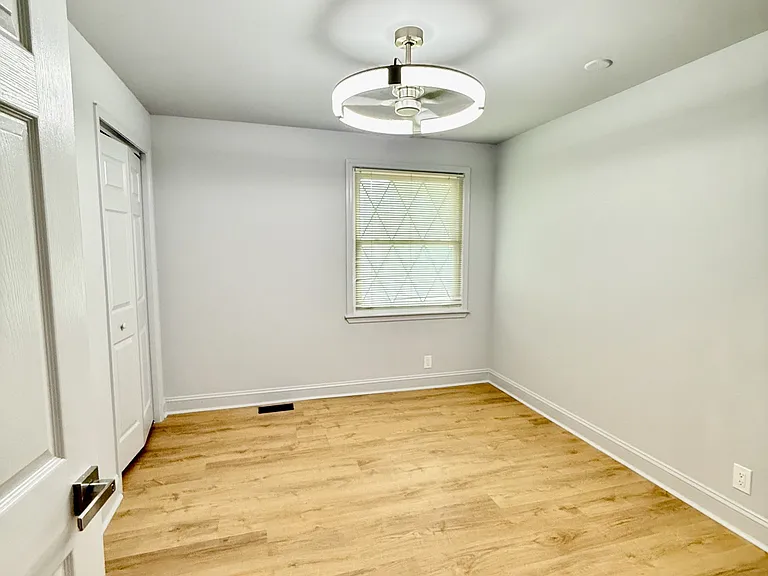 207 Blue Ridge Dr — Photo 11