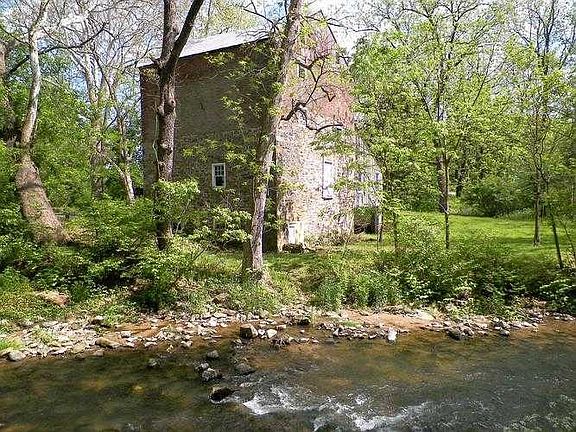 170 Still Valley Marketing Photos