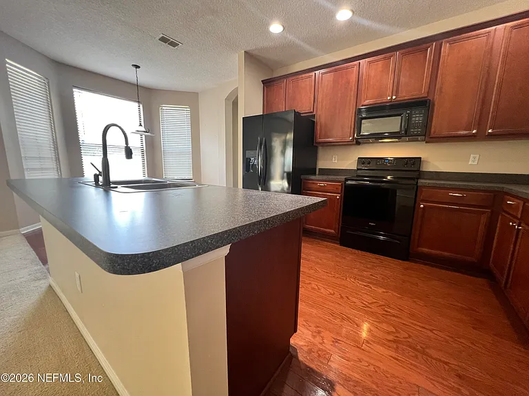 13491 Teddington Ln — Photo 18