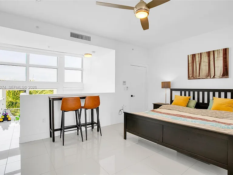 87 N Shore Dr — Photo 32