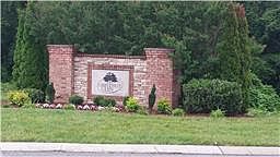 2nd image of 1028 Bending Chestnut Drive