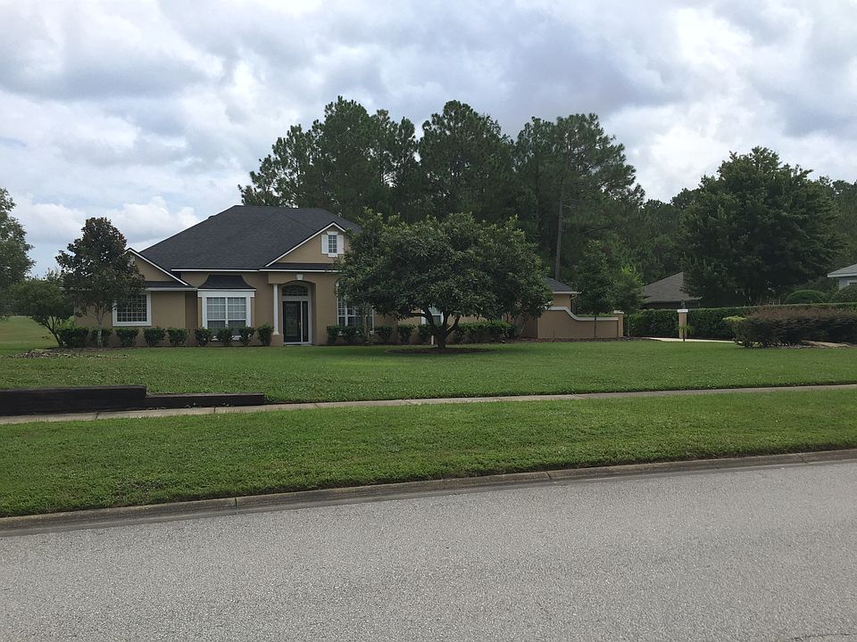 1st image of 2637 Seneca Dr
