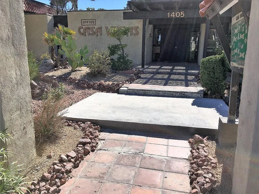 1405 Vegas Valley Dr — Photo 2