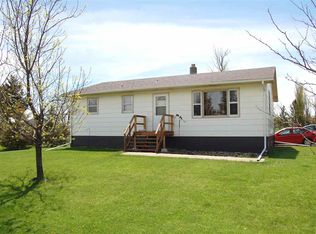309 9th St, Newell, SD 57760