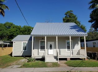 206 Pine St, Donaldsonville, LA 70346