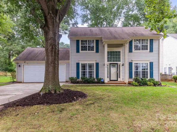 8308 Woodford Bridge Dr #3, Charlotte, NC 28216