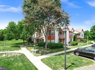 355 Andover Pl, Robbinsville, NJ 08691