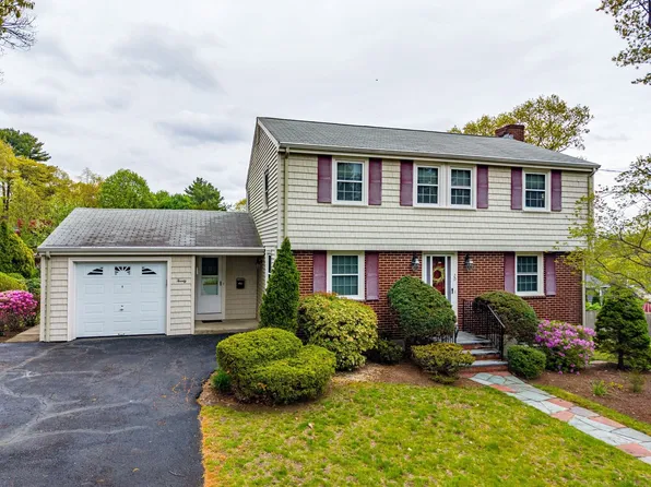 20 Bonney Ln, Dedham, MA 02026