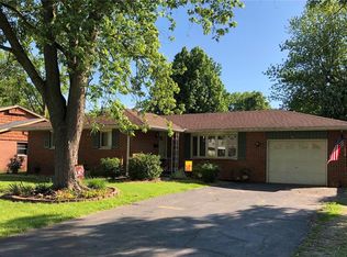 822 Amherst Dr, East Alton, IL