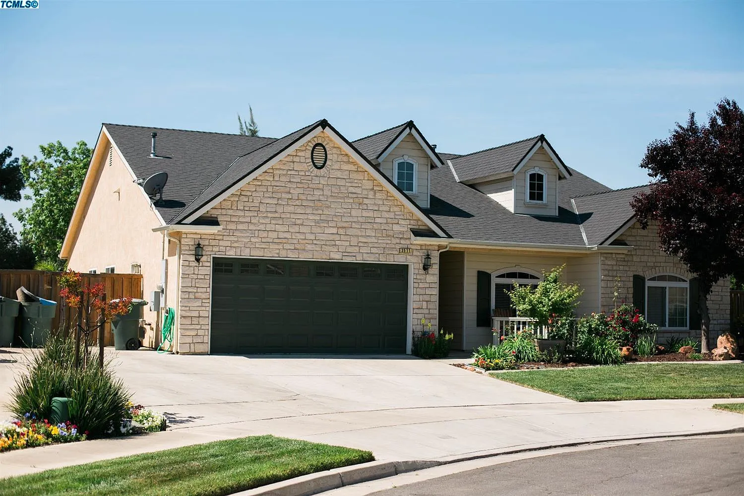 3511 W Sady Ct photo 1