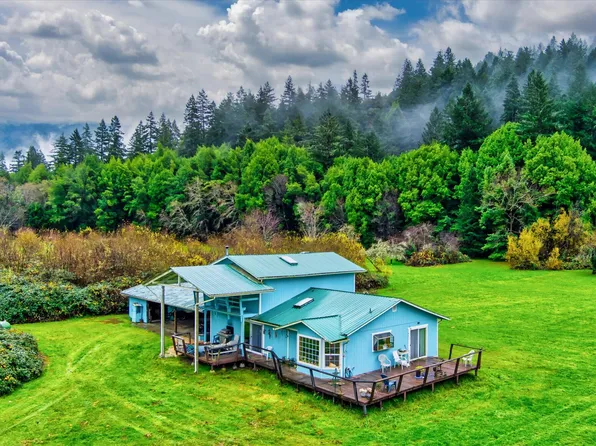 13792 Johnson Rd, Orick, CA 95555