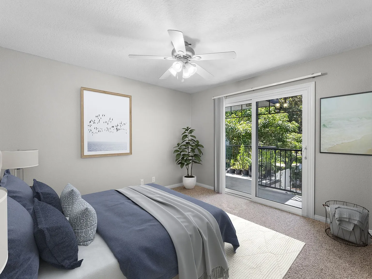 Villa Serrano Apartment Homes — Photo 4