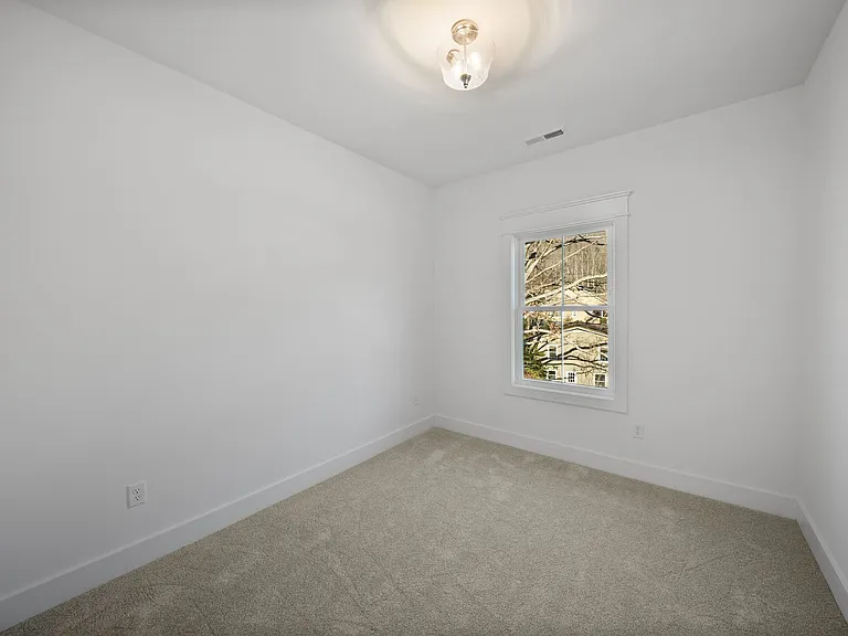 109 Collin Pl #4 — Photo 21