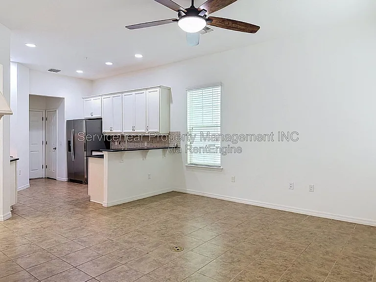 9428 Woodcrane Dr — Photo 7