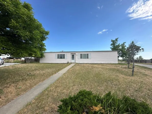 1313 Sigma Dr, Rawlins, WY 82301