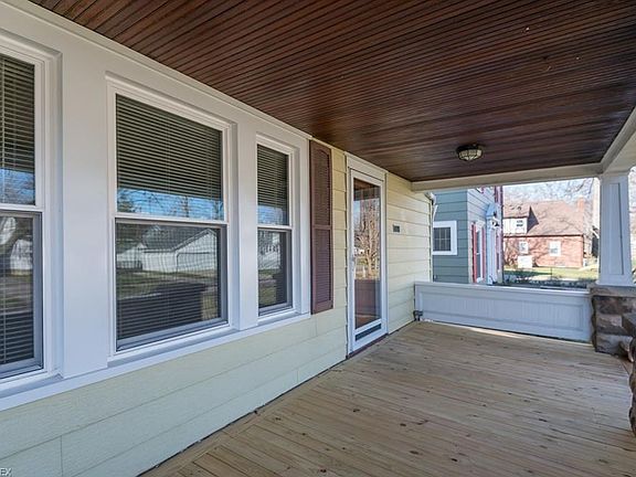 4th image of 317 Harvard Ave