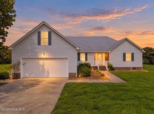 211 Smith Dr, Camden, NC 27921
