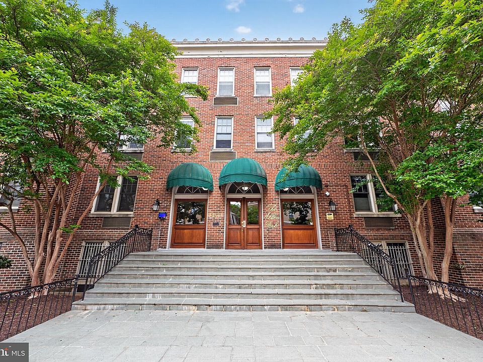1st image of 2410 20th St NW APT 210