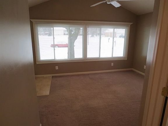 3rd image of 15048 Santa Anita St