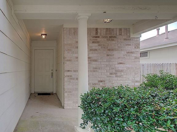 4th image of 11310 James Haller Dr