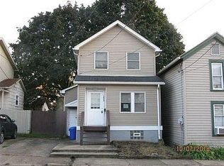 1454 4th St, New Brighton, PA 15066