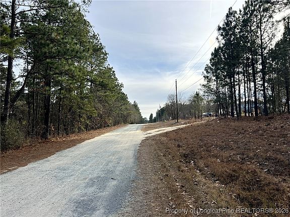5th image of 350 Lakeview Ln